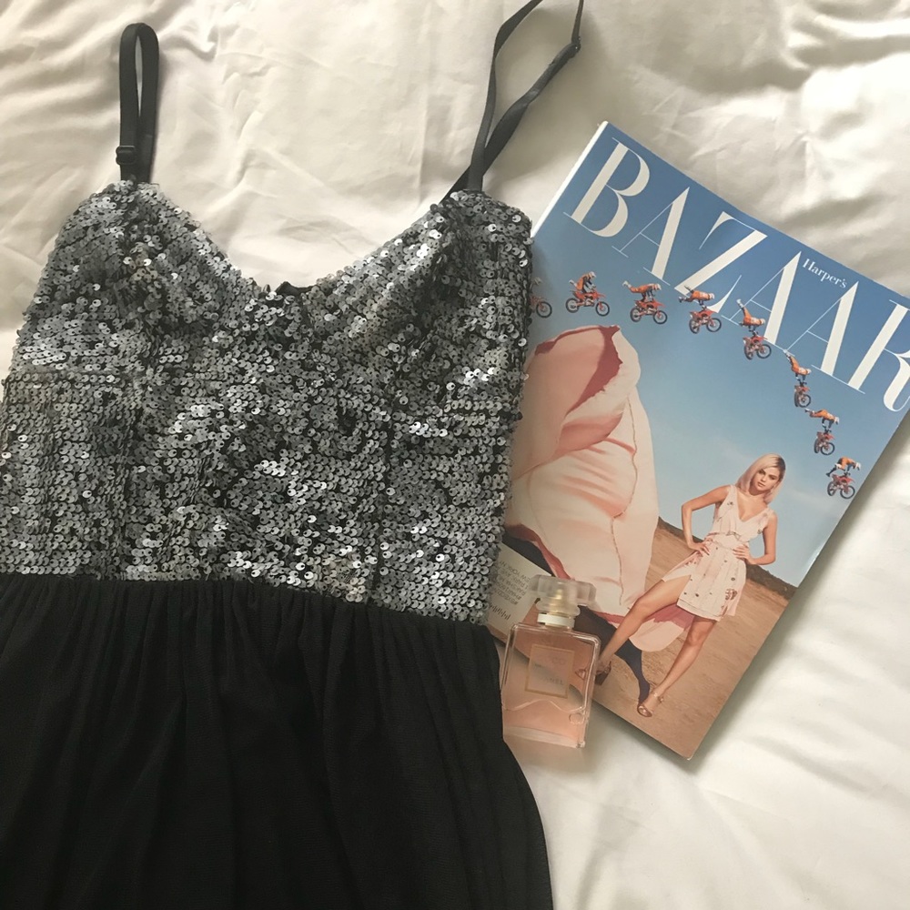 NWOT! Sparkly bustier top dress ✨✨✨
